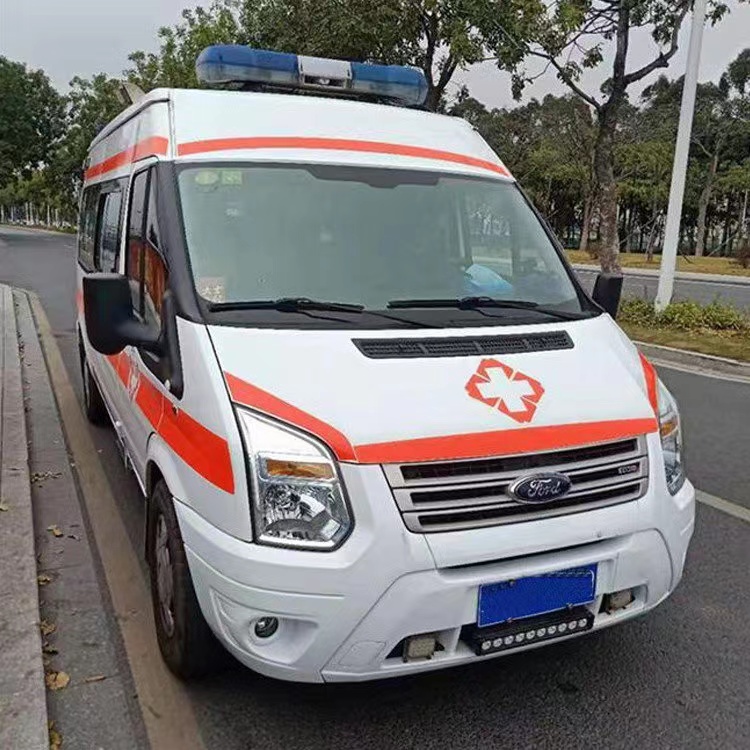 德钦用途不同，救护车装备标准也不同